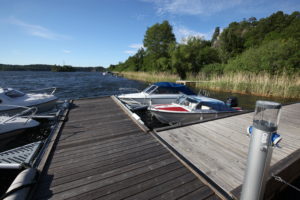 Förlängning av norra änden av Norra bryggan i Tullingesjön