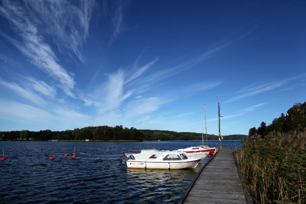 Slipenbryggan och i Tullingesjön - TSS båtklubb